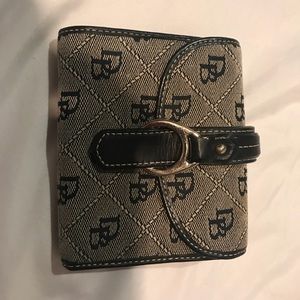 Dooney and Burke wallet